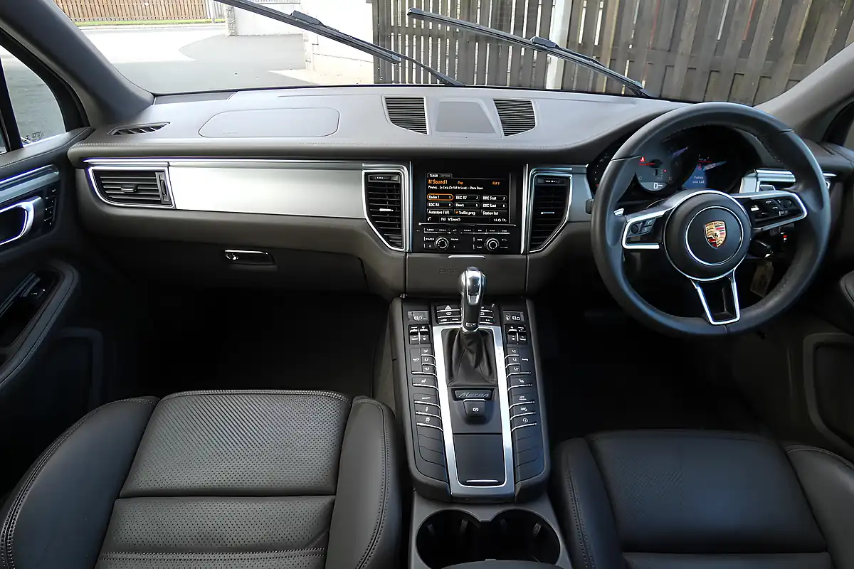 Used 2015 Porsche Macan S Grey - Interior and Exterior details 12