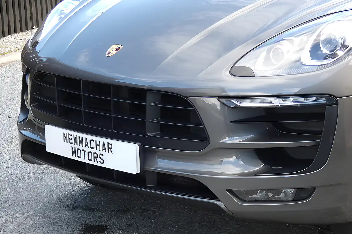 Used 2015 Porsche Macan S Grey - Interior and Exterior details 9