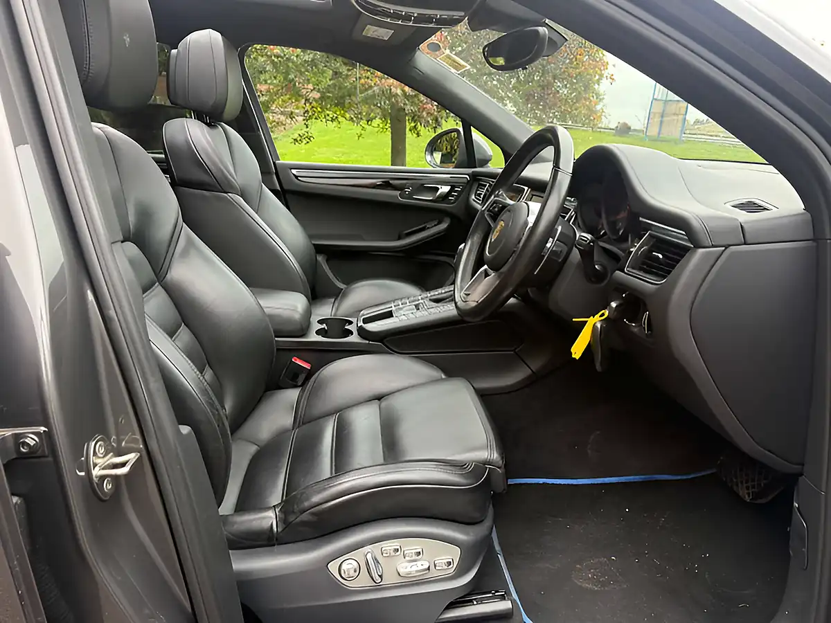 Used 2015 Porsche Macan S Grey - Interior and Exterior details 5