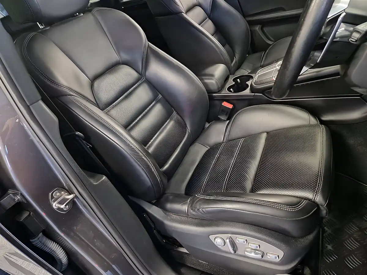 Used 2015 Porsche Macan S Grey - Interior and Exterior details 13