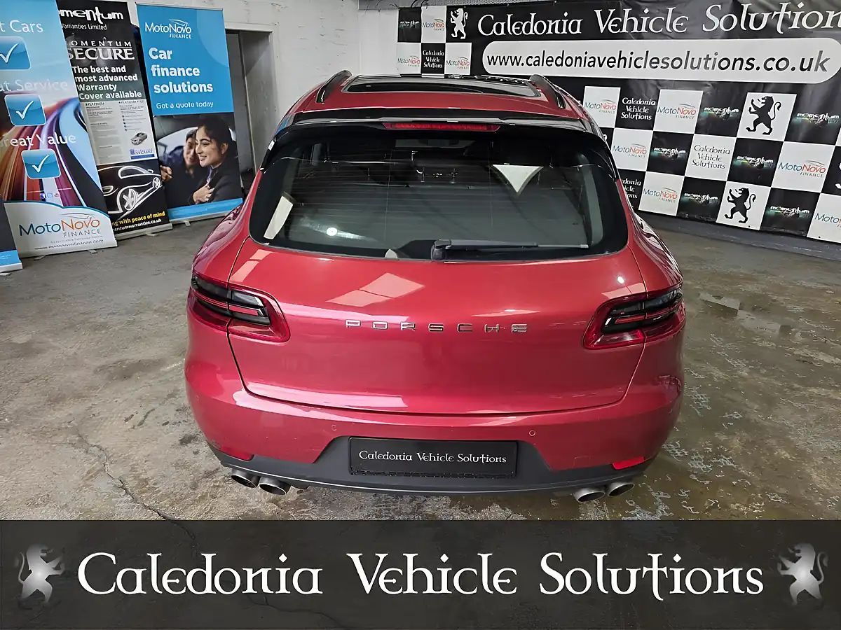 Used 2015 Porsche Macan S Red - Interior and Exterior details 17