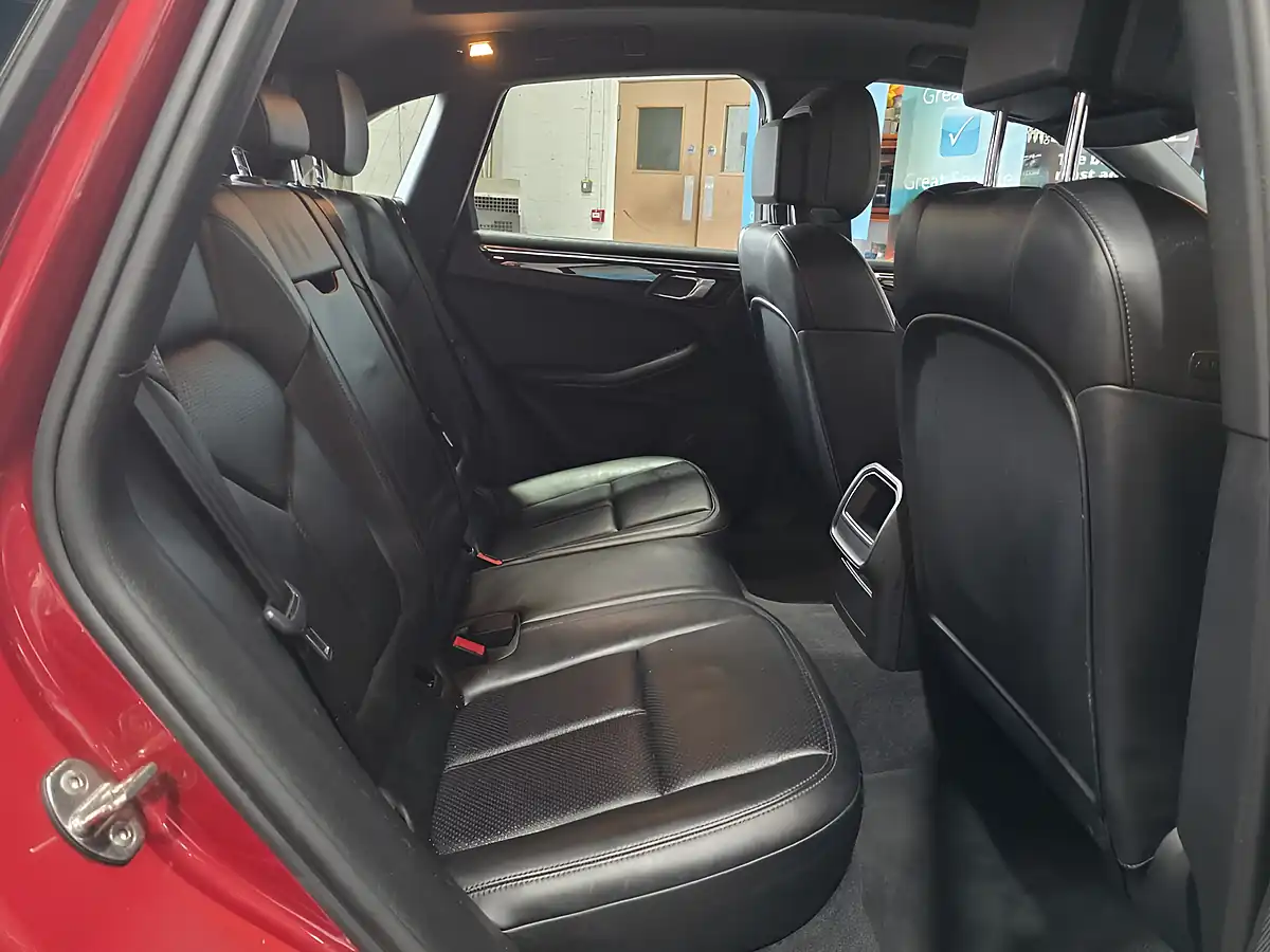 Used 2015 Porsche Macan S Red - Interior and Exterior details 7