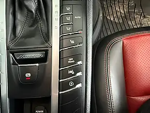 Used 2015 Porsche Macan S White - Interior and Exterior details 19