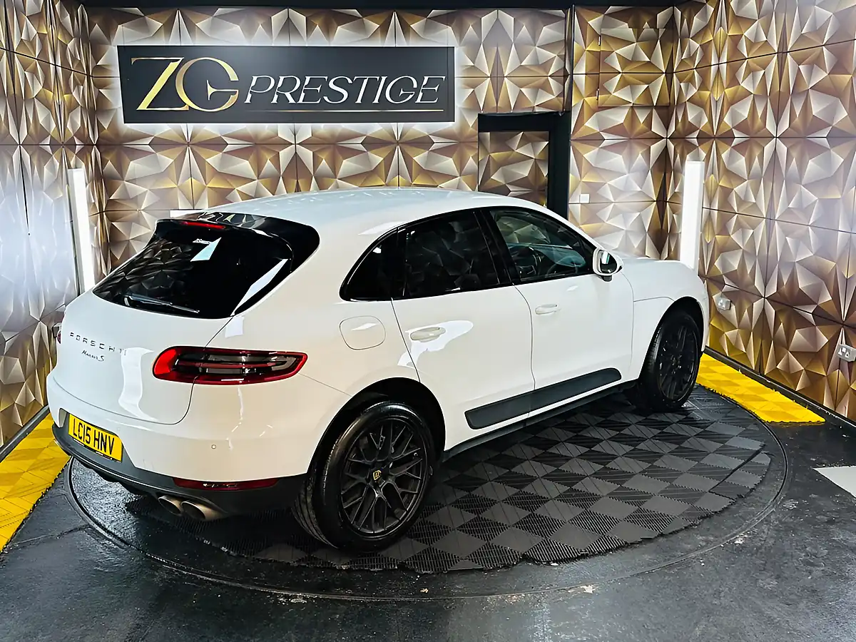 Used 2015 Porsche Macan S White - Interior and Exterior details 10