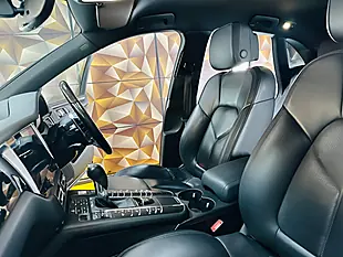 Used 2015 Porsche Macan S White - Interior and Exterior details 6