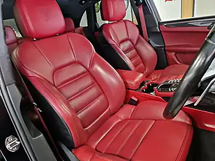Used 2015 Porsche Macan Turbo Black - Interior and Exterior details 16