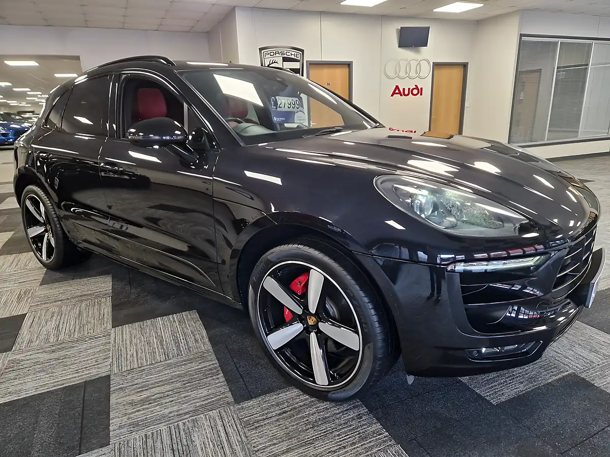 Used 2015 Porsche Macan Turbo Black - Interior and Exterior details 2