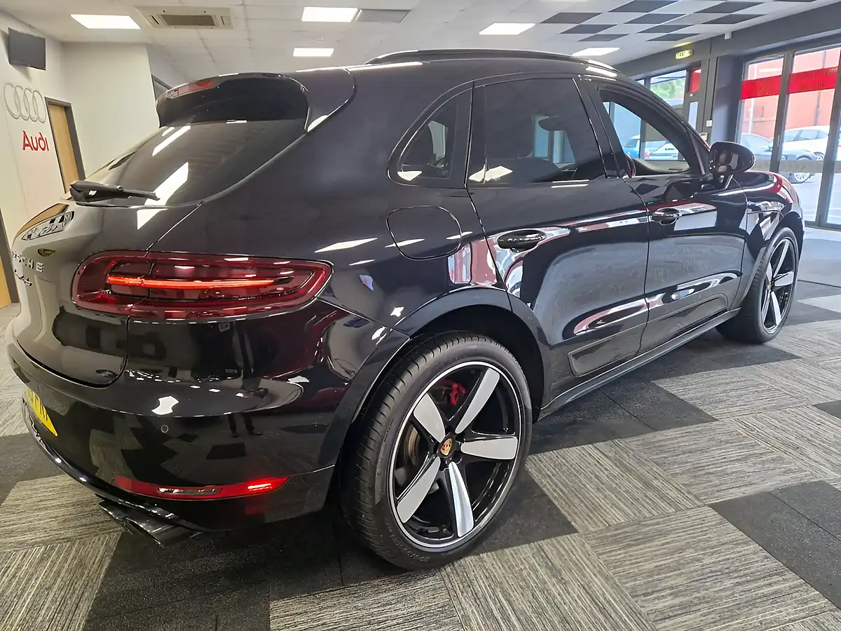 Used 2015 Porsche Macan Turbo Black - Interior and Exterior details 3