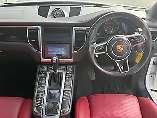 Used 2015 Porsche Macan Turbo White - Interior and Exterior details 11