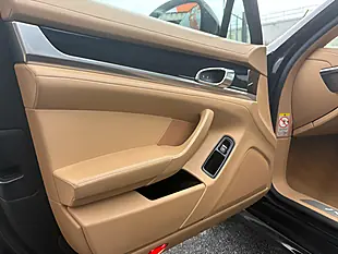 Used 2015 Porsche Panamera Tiptronics Black - Interior and Exterior details 11