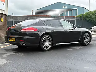 Used 2015 Porsche Panamera Tiptronics Black - Interior and Exterior details 8