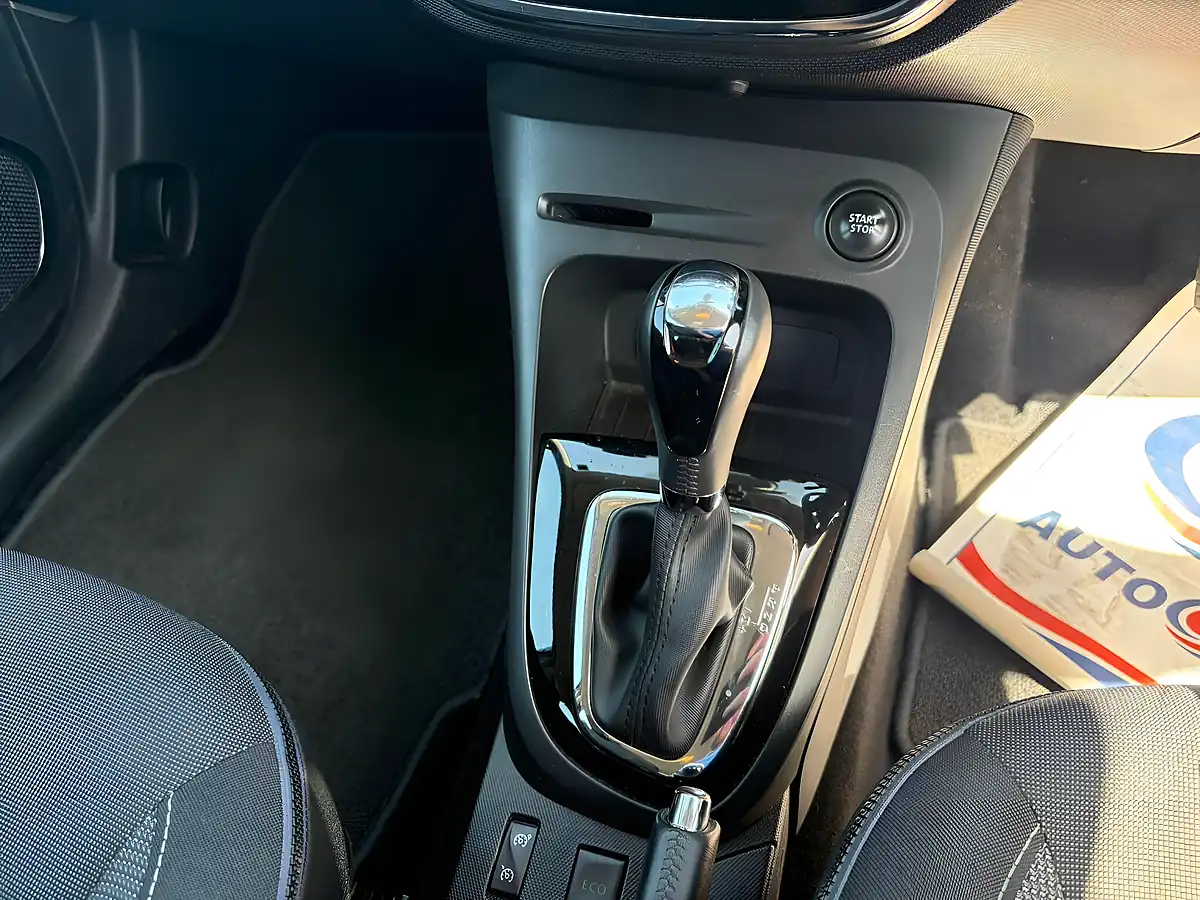 Used 2015 Renault Captur Dynamique Medianav Beige - Interior and Exterior details 13