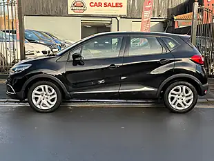 Used 2015 Renault Captur Dynamique Medianav Black - Interior and Exterior details 4