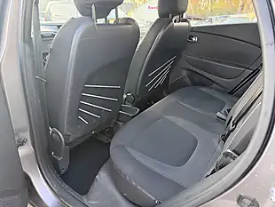 Used 2015 Renault Captur Dynamique Medianav Grey - Interior and Exterior details 18
