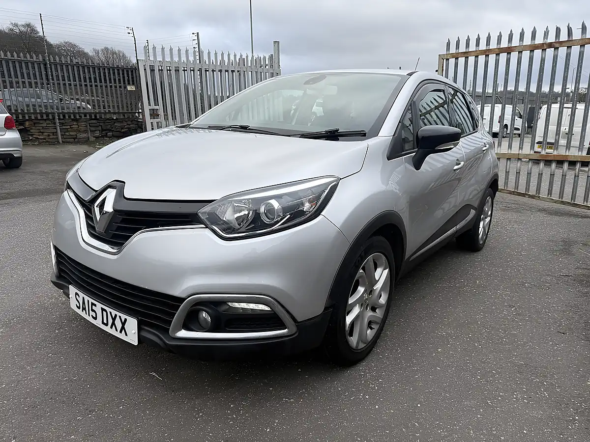Used 2015 Renault Captur Dynamique Medianav Mercury - Interior and Exterior details 2