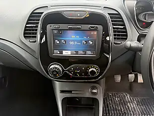 Used 2015 Renault Captur Dynamique Medianav Mercury - Interior and Exterior details 20