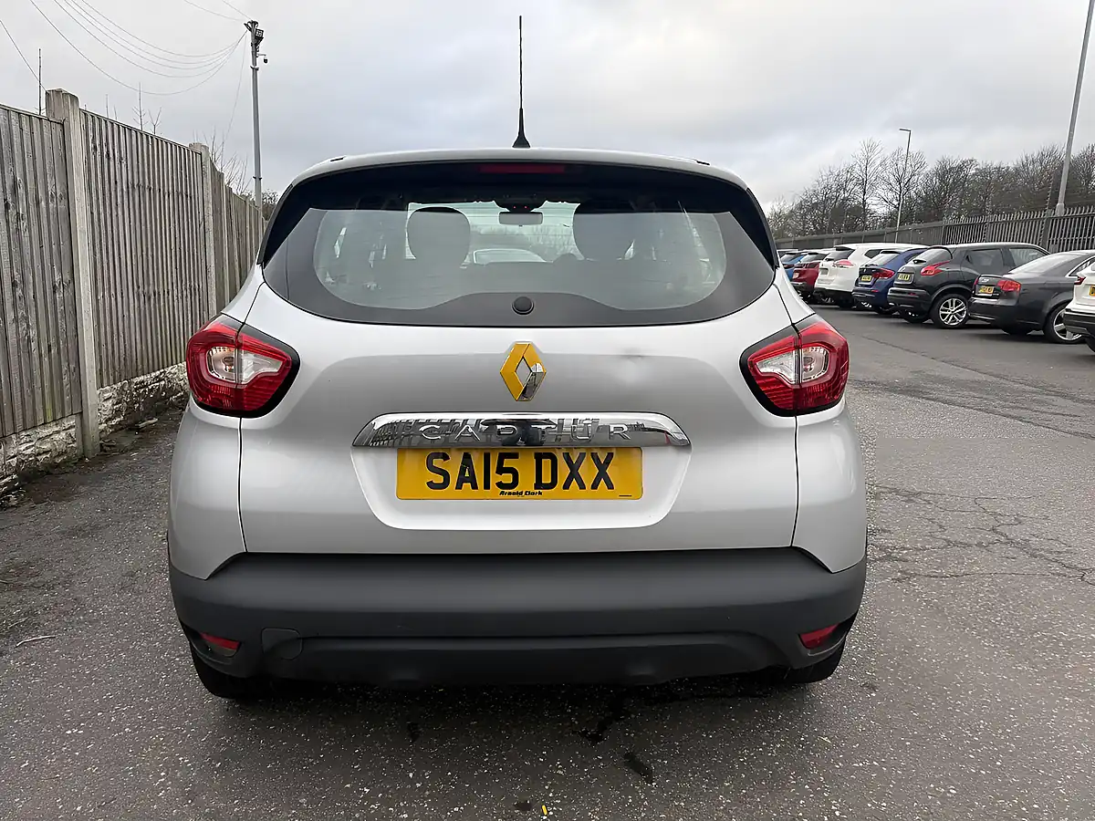 Used 2015 Renault Captur Dynamique Medianav Mercury - Interior and Exterior details 8