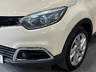 Used 2015 Renault Captur Dynamique Medianav White - Interior and Exterior details 12