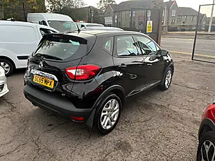 Used 2015 Renault Captur Dynamique Nav Black - Interior and Exterior details 3
