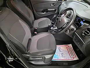 Used 2015 Renault Captur Dynamique Nav Black - Interior and Exterior details 11