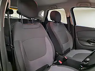 Used 2015 Renault Captur Dynamique Nav Black - Interior and Exterior details 12