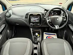 Used 2015 Renault Captur Dynamique Nav Blue - Interior and Exterior details 10