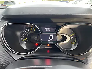 Used 2015 Renault Captur Dynamique Nav Blue - Interior and Exterior details 16