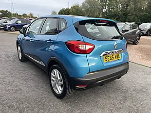 Used 2015 Renault Captur Dynamique Nav Blue - Interior and Exterior details 5