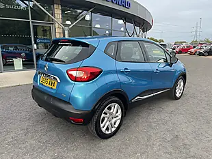 Used 2015 Renault Captur Dynamique Nav Blue - Interior and Exterior details 7