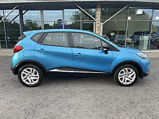 Used 2015 Renault Captur Dynamique Nav Blue - Interior and Exterior details 8