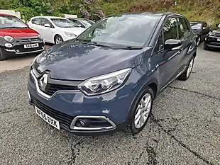 Used 2015 Renault Captur Dynamique Nav Blue - Interior and Exterior details 3