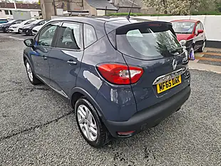 Used 2015 Renault Captur Dynamique Nav Blue - Interior and Exterior details 5