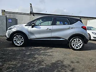 Used 2015 Renault Captur Dynamique Nav Silver - Interior and Exterior details 7