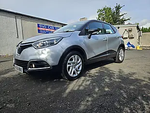 Used 2015 Renault Captur Dynamique Nav Silver - Interior and Exterior details 9
