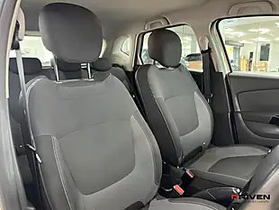Used 2015 Renault Captur Dynamique Nav White - Interior and Exterior details 13
