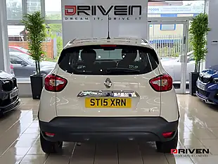 Used 2015 Renault Captur Dynamique Nav White - Interior and Exterior details 9