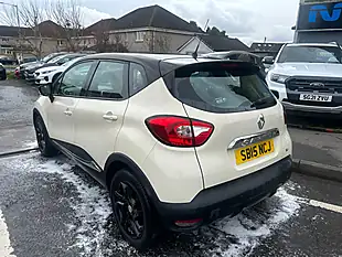 Used 2015 Renault Captur Dynamique Nav White - Interior and Exterior details 3