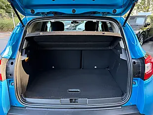 Used 2015 Renault Captur Dynamique S Medianav Blue - Interior and Exterior details 12