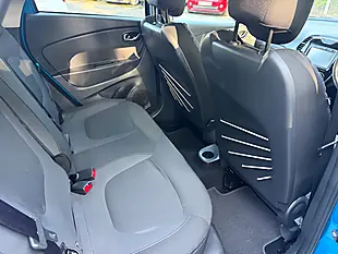 Used 2015 Renault Captur Dynamique S Medianav Blue - Interior and Exterior details 14