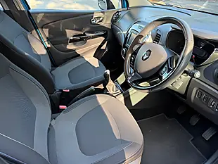 Used 2015 Renault Captur Dynamique S Medianav Blue - Interior and Exterior details 15
