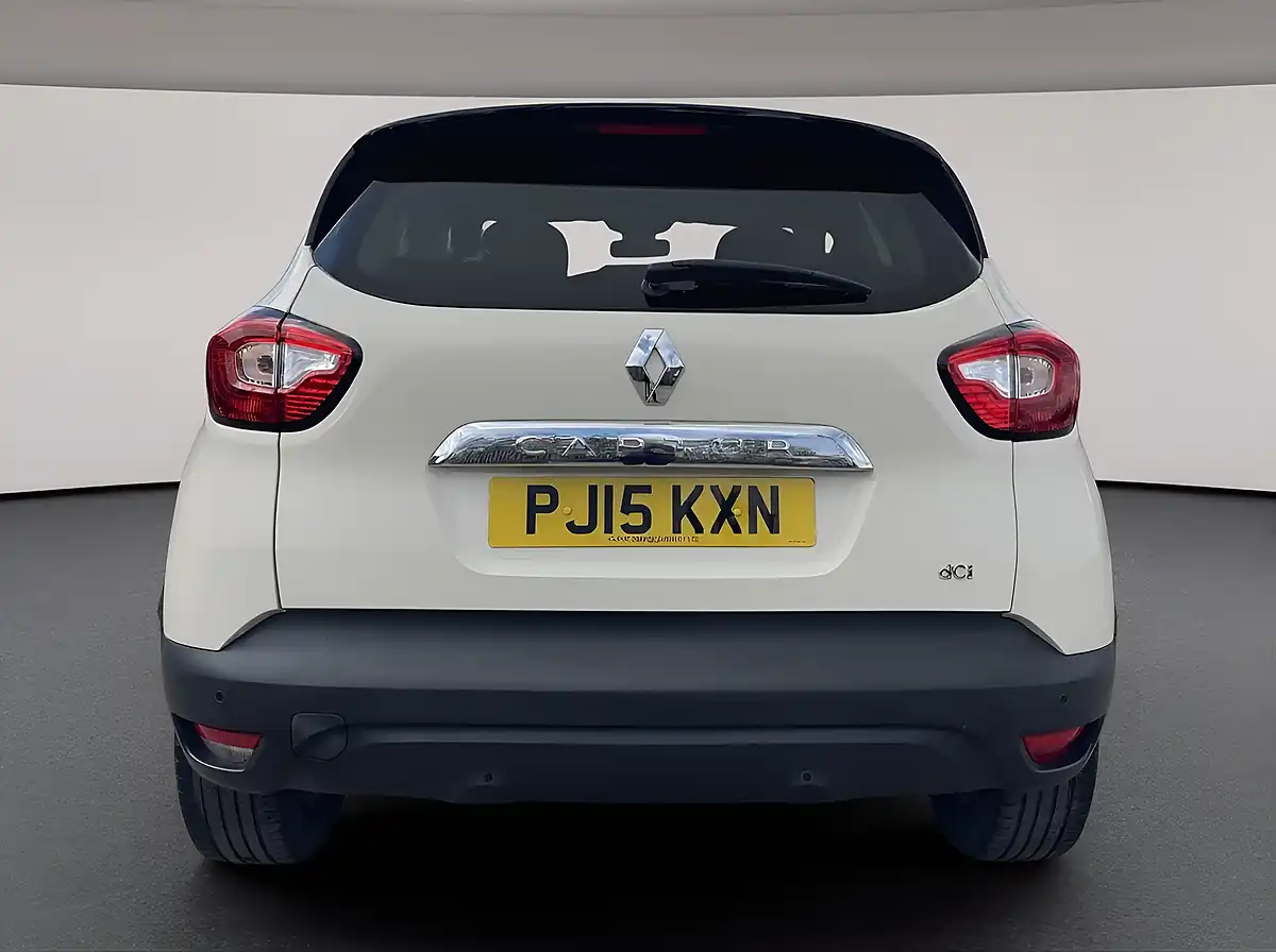Used 2015 Renault Captur Dynamique S Medianav Ivory With Diamond Black Roof - Interior and Exterior details 6
