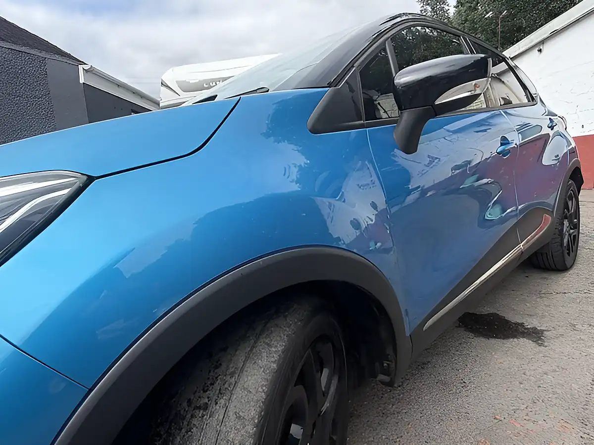Used 2015 Renault Captur Dynamique S Medianav Tahoe Blue - Interior and Exterior details 11