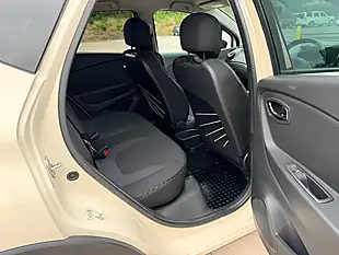 Used 2015 Renault Captur Dynamique S Medianav White - Interior and Exterior details 17
