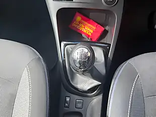 Used 2015 Renault Captur Dynamique S Medianav White - Interior and Exterior details 15