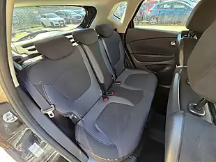 Used 2015 Renault Captur Dynamique S Nav Black - Interior and Exterior details 13