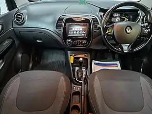 Used 2015 Renault Captur Dynamique S Nav Black - Interior and Exterior details 11