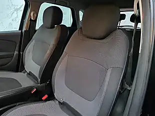 Used 2015 Renault Captur Dynamique S Nav Black - Interior and Exterior details 14