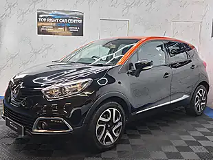 Used 2015 Renault Captur Dynamique S Nav Black - Interior and Exterior details 4