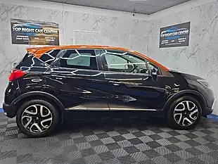 Used 2015 Renault Captur Dynamique S Nav Black - Interior and Exterior details 9