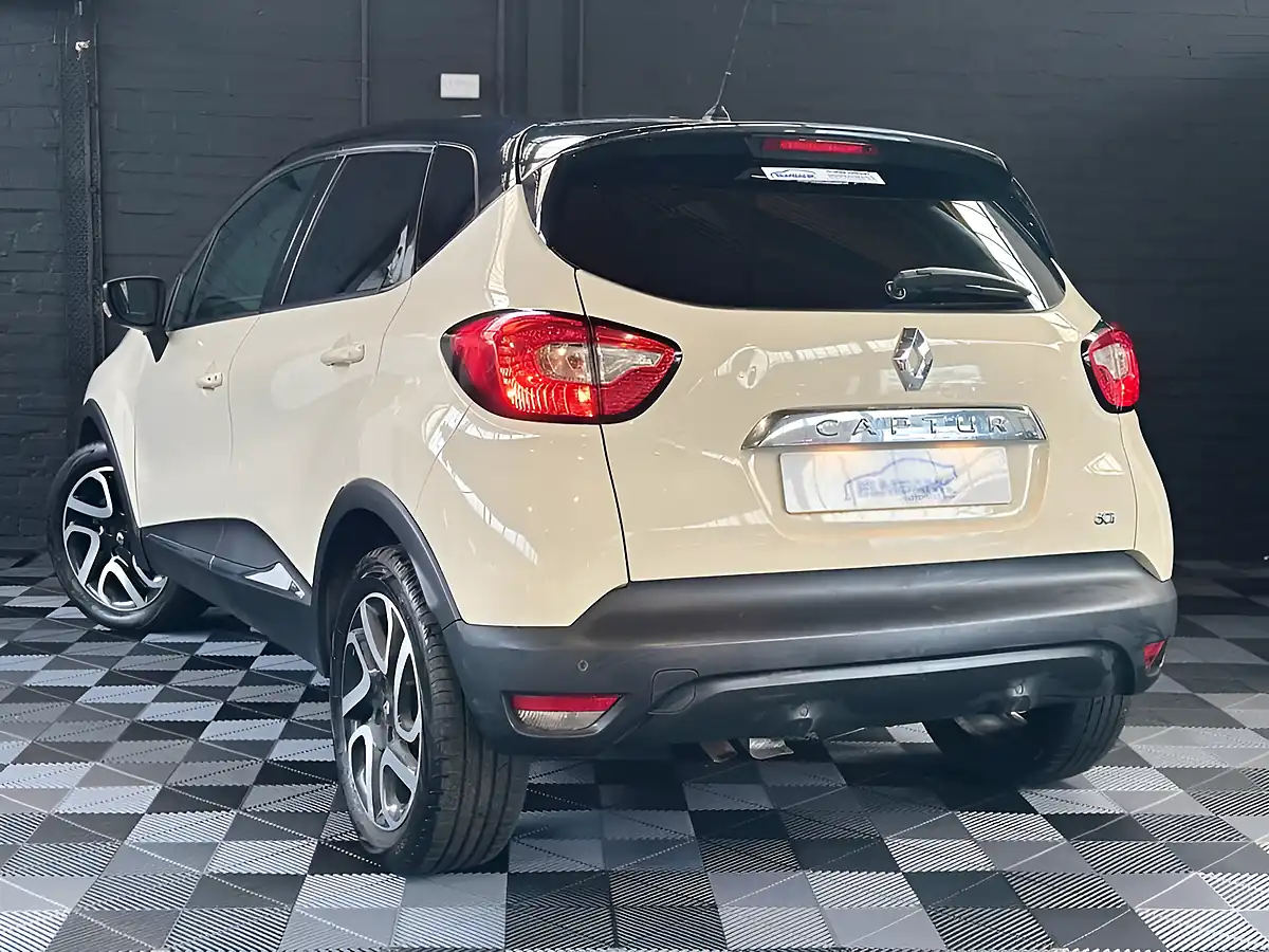 Used 2015 Renault Captur Dynamique S Nav Diamond Black - Interior and Exterior details 17